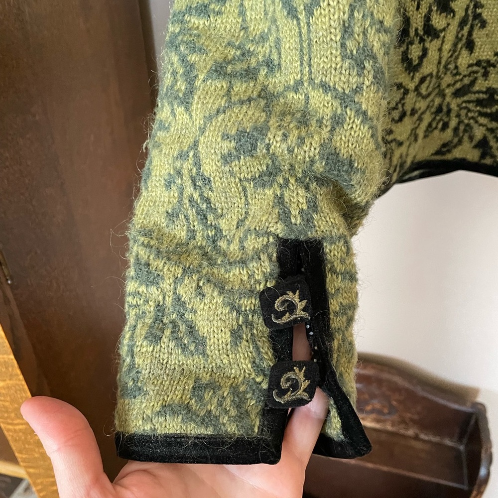 Icelandic wool jacket - Picture 4 of 5